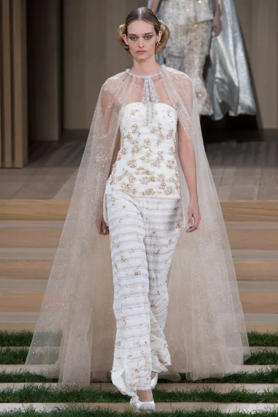 Look 58